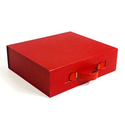 Custom Logo Luxury Cardboard Red Color Folding Magnetic Gift Boxes With Leather Ribbon